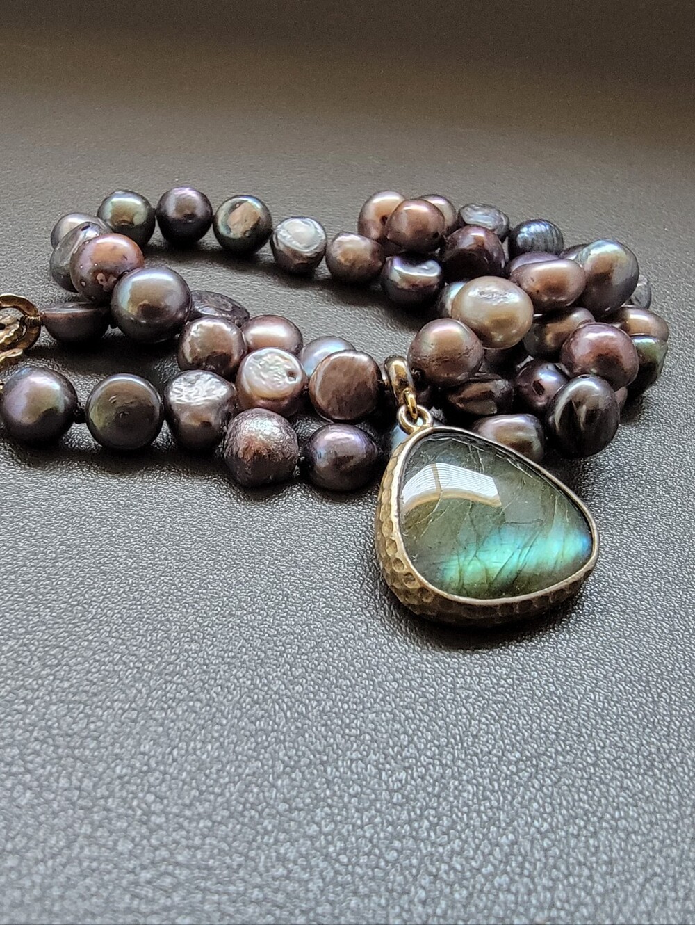 925 Sterling Silver Labradorite Pendant Necklace with Peacock FWPearls